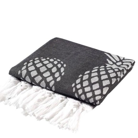 GoodMoodSwim // Turkish Beach Towel - Picture 4 of 6